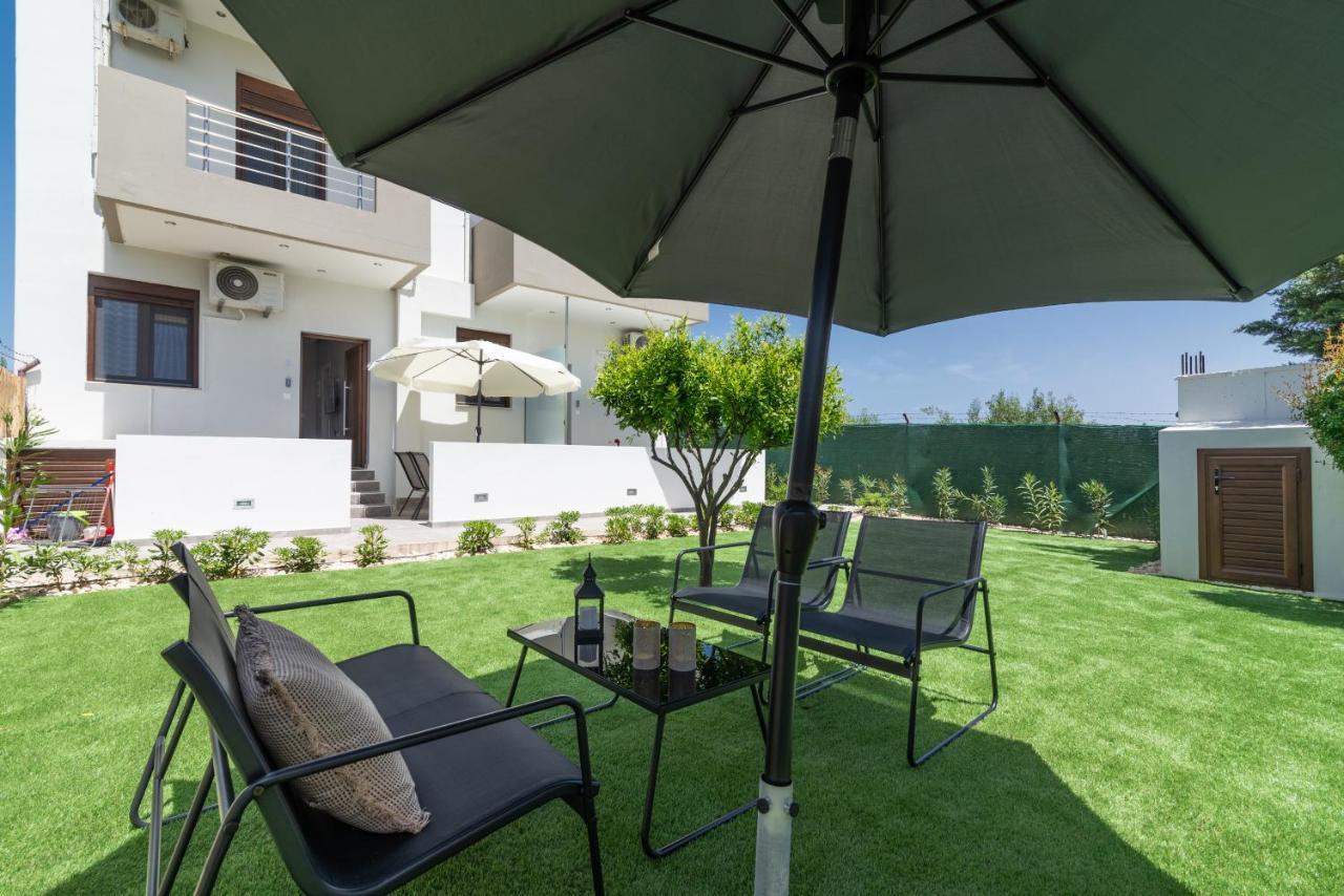 Modern House With Pool Near Beach Gazi Экстерьер фото