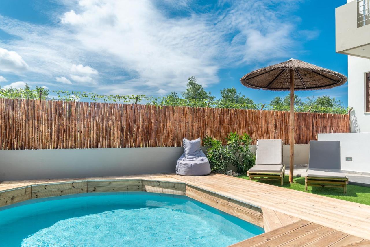 Modern House With Pool Near Beach Gazi Экстерьер фото