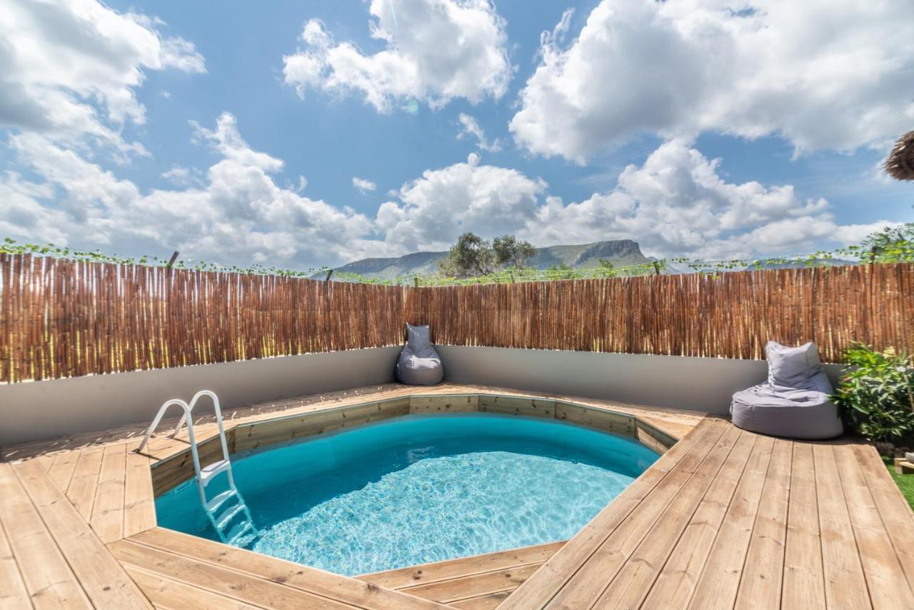 Modern House With Pool Near Beach Gazi Экстерьер фото