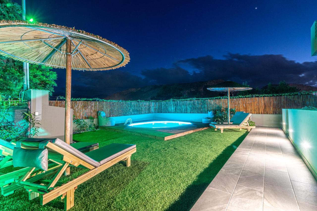 Modern House With Pool Near Beach Gazi Экстерьер фото