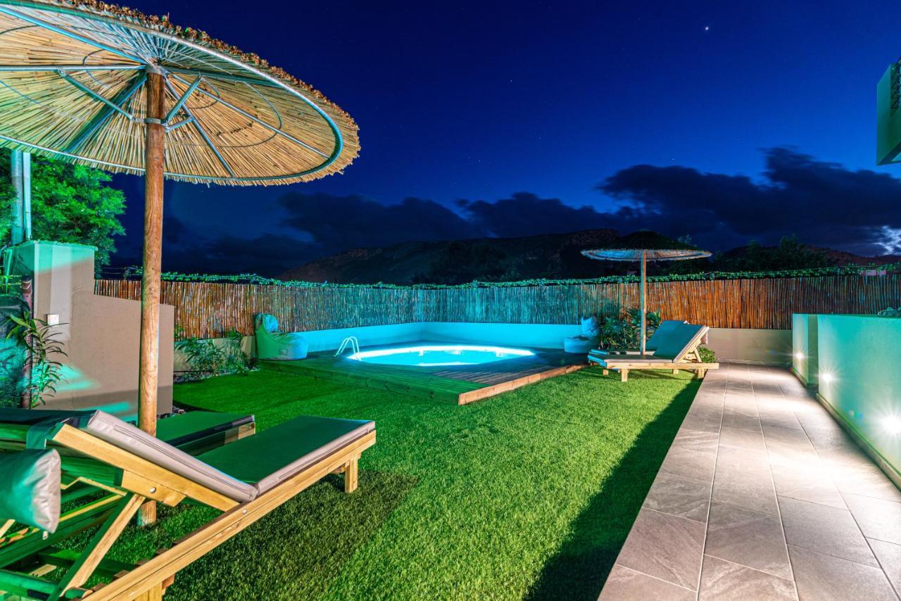 Modern House With Pool Near Beach Gazi Экстерьер фото